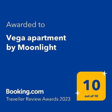 Vega Apartment By Moonlight Mamaia Exterior photo